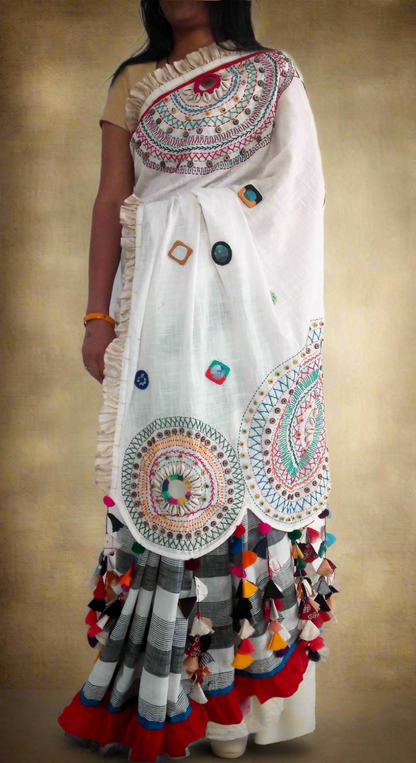 Mandala Threadwork Cotton Saree- Offwhite