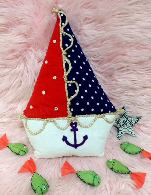 Little sailor boat cushion